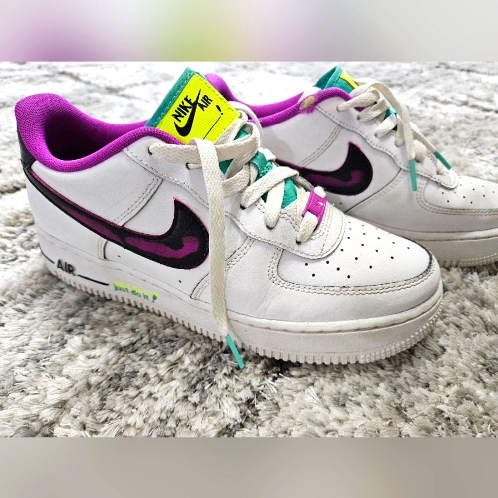 Youth Nike AIR FORCE 1 LOW '07 LV8